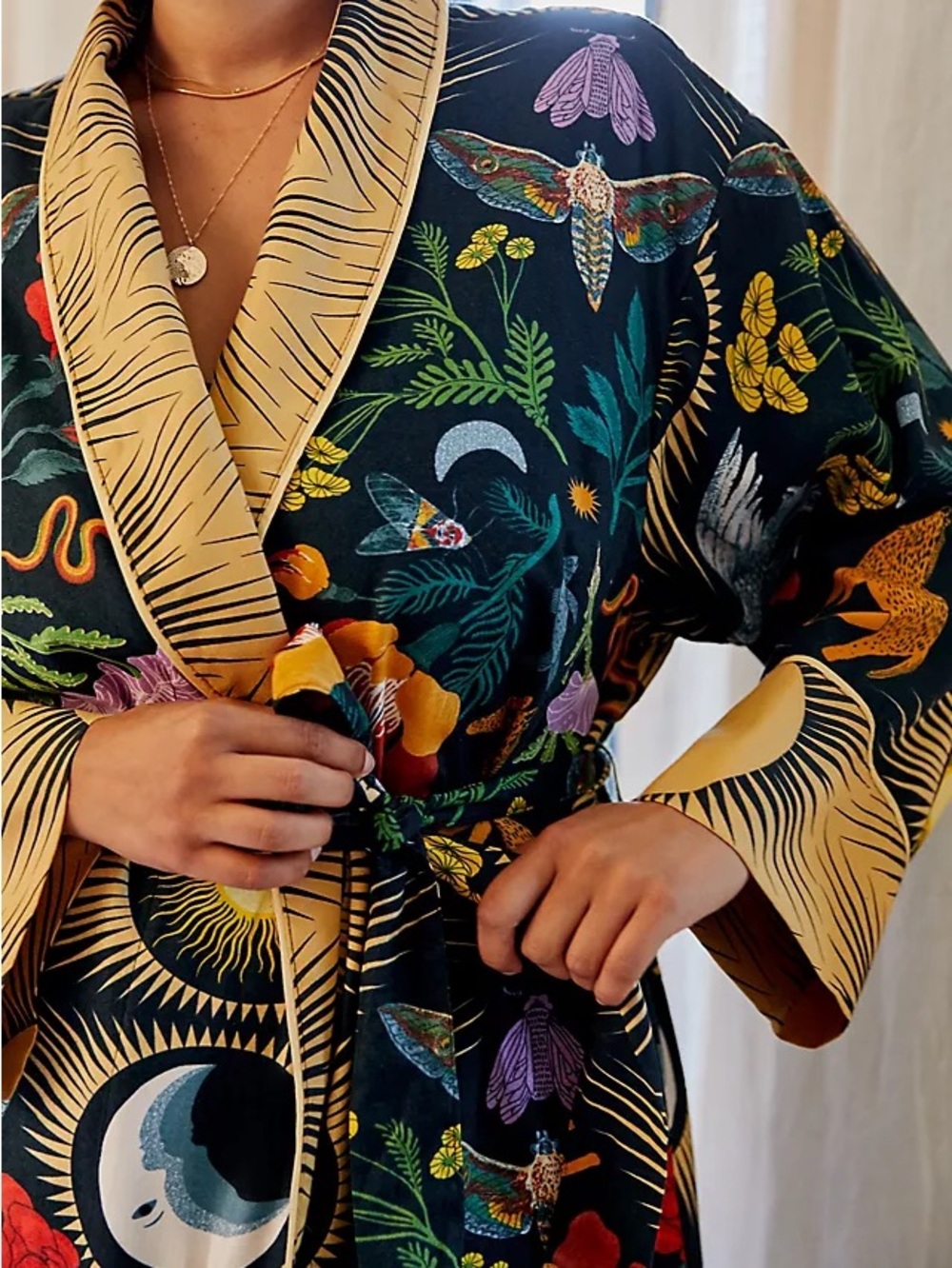 Anthropologie Black Sun & Botanical Print Robe - Picture 3 of 11